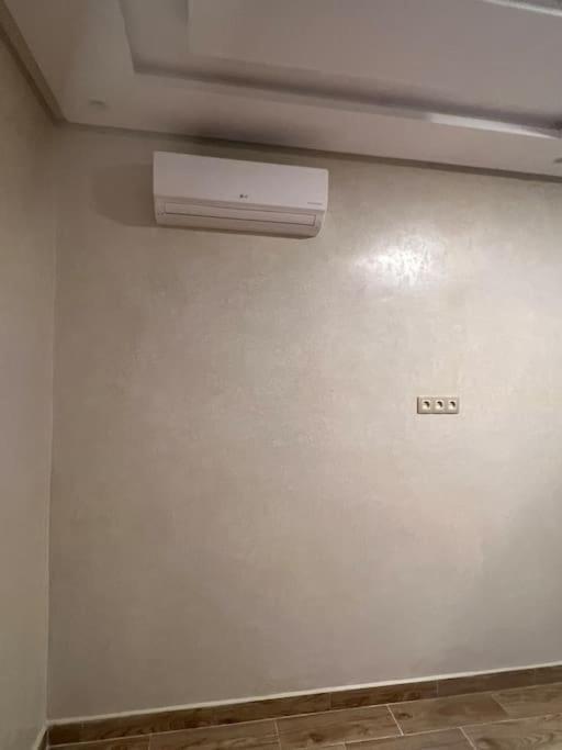 Appartement Proche Aeroport Марракеш Екстер'єр фото